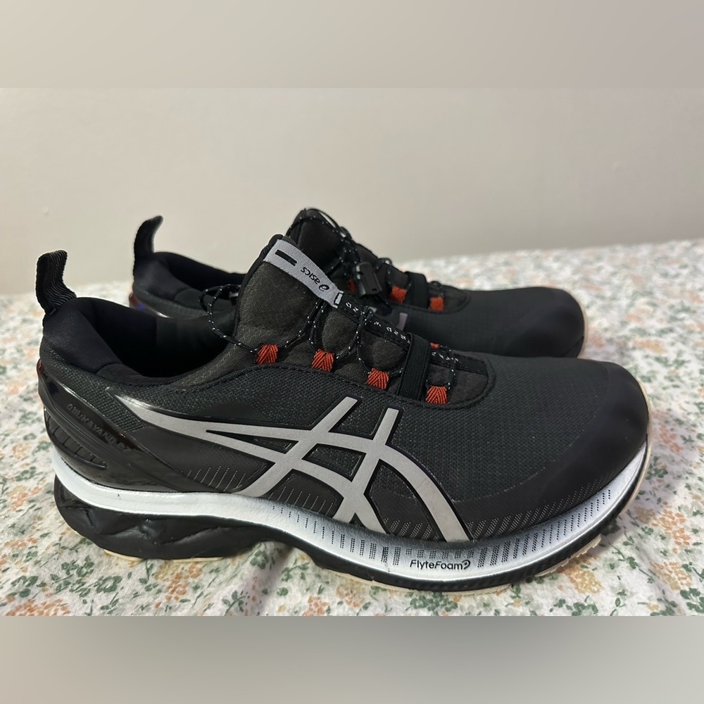 ASICS Gel Kayanos